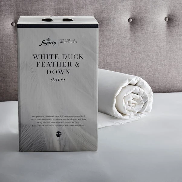 Fogarty Duck Feather And Down 4.5 Tog Summer Duvet 4 Fogarty Duck Feather And Down 4.5 Tog Summer Duvet - Image 2