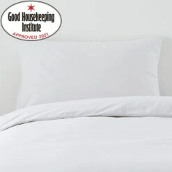 Non Iron Plain Dye White Standard Pillowcase Pair