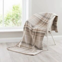 Super Soft Plaid Check Natural Throw 15 Super Soft Plaid Check Natural Throw -furn Sale Store 30410642 alt01