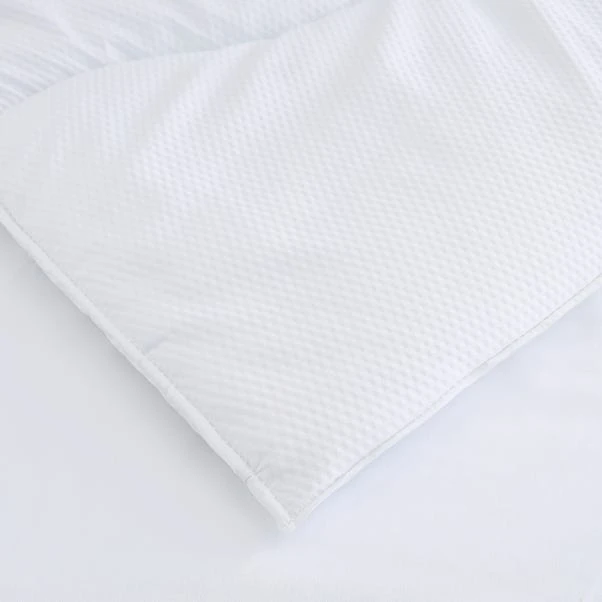 Fogarty Light & Lofty Warm Waffle 10.5 Tog Duvet 8 Fogarty Light & Lofty Warm Waffle 10.5 Tog Duvet - Image 6