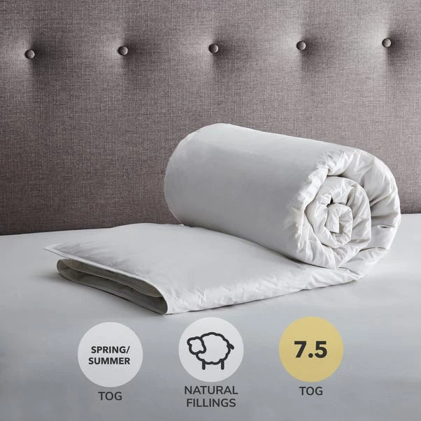 Fogarty White Goose Feather And Down 7.5 Tog Duvet 2 Fogarty White Goose Feather And Down 7.5 Tog Duvet