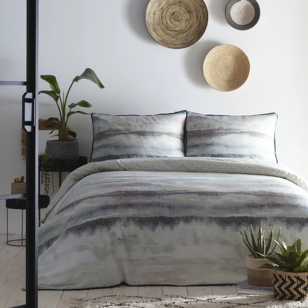 Appletree Landscape 100% Cotton Duvet Cover And Pillowcase Set 9 Appletree Landscape 100% Cotton Duvet Cover And Pillowcase Set - Image 7