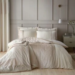 Beverley Duvet Cover And Pillowcase Set -furn Sale Store 30772181 alt06