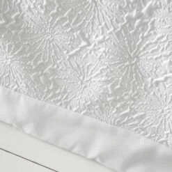 Astra Bedspread -furn Sale Store 30772440 alt03