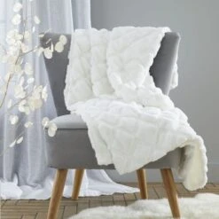 Catherine Lansfield Cosy Diamond 130cm X 170cm Throw -furn Sale Store 30812043