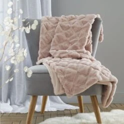 Catherine Lansfield Cosy Diamond 130cm X 170cm Throw -furn Sale Store 30812047