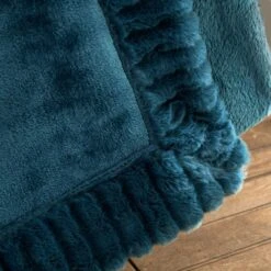 Catherine Lansfield Faux Velvet 150cm X 200cm Throw -furn Sale Store 30812060 alt03