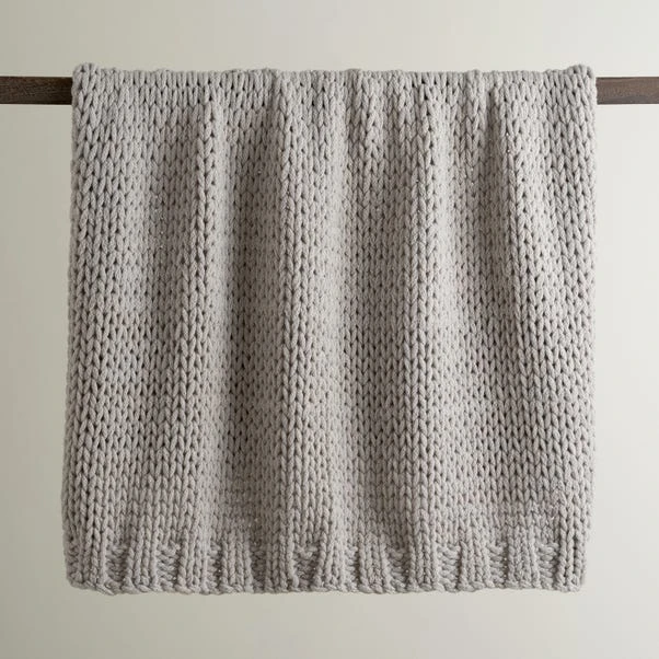 Chunky Knit Recycled Throw 130cm X 170cm 8 Chunky Knit Recycled Throw 130cm X 170cm - Image 6