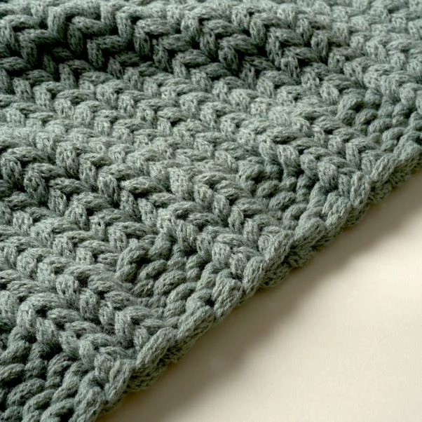 Chunky Knit Recycled Throw 130cm X 170cm 4 Chunky Knit Recycled Throw 130cm X 170cm - Image 2