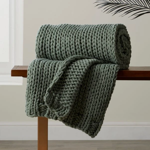 Chunky Knit Recycled Throw 130cm X 170cm 7 Chunky Knit Recycled Throw 130cm X 170cm - Image 5