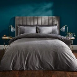 Liliana Pleated Luxury Velvet Duvet Cover And Pillowcase Set -furn Sale Store 30901219