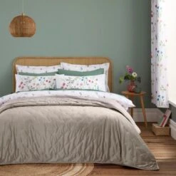 Pippa Bedspread 10 Pippa Bedspread -furn Sale Store 30901595