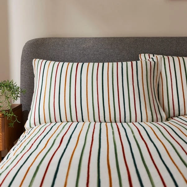 Woodland Check Fleece Duvet Cover And Pillowcase Set 6 Woodland Check Fleece Duvet Cover And Pillowcase Set - Image 4