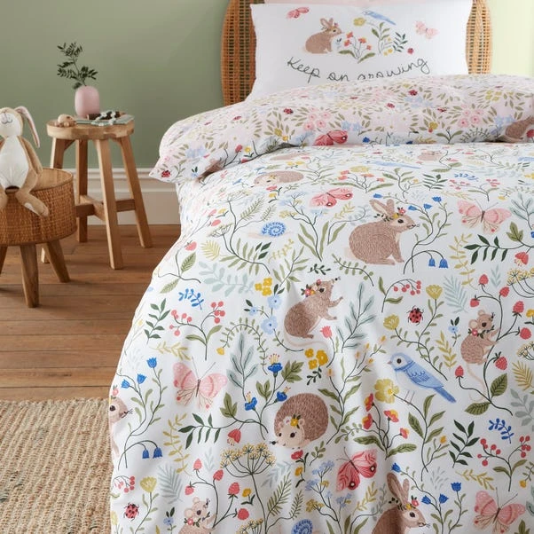 RHS Garden Animals Multicoloured Reversible Duvet Cover And Pillowcase Set 12 RHS Garden Animals Multicoloured Reversible Duvet Cover And Pillowcase Set - Image 10