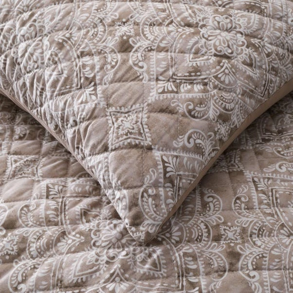 Edie Duvet Cover & Pillowcase Set 17 Edie Duvet Cover & Pillowcase Set - Image 15