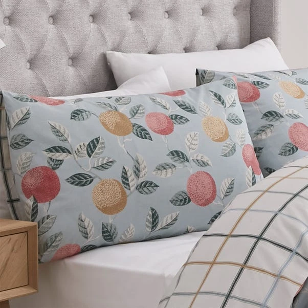 Dreams And Drapes Botanical Fruits Reversible Duvet Cover And Pillowcase Set 4 Dreams And Drapes Botanical Fruits Reversible Duvet Cover And Pillowcase Set - Image 2