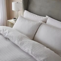 Hotel 200 Thread Count Check Duvet Cover & Pillowcase Set -furn Sale Store 30921521 alt03