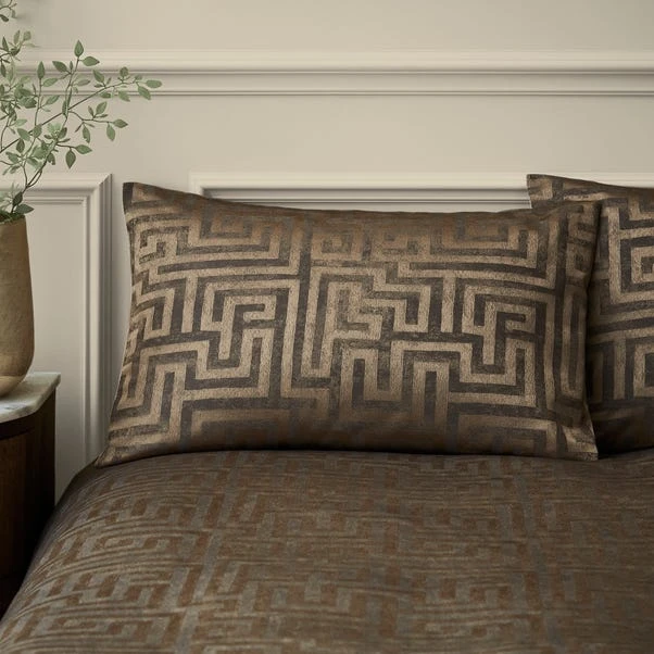 Hotel Tris Greek Key Duvet Cover And Pillowcase Set 22 Hotel Tris Greek Key Duvet Cover And Pillowcase Set - Image 20