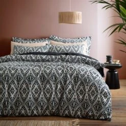 Syrah Ikat 100% Cotton Duvet Cover And Pillowcase Set
