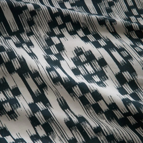 Syrah Ikat 100% Cotton Duvet Cover And Pillowcase Set 6 Syrah Ikat 100% Cotton Duvet Cover And Pillowcase Set - Image 4