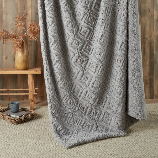 Fusion Romo Fleece Throw 130cm X 180cm 5 Fusion Romo Fleece Throw 130cm X 180cm - Image 3