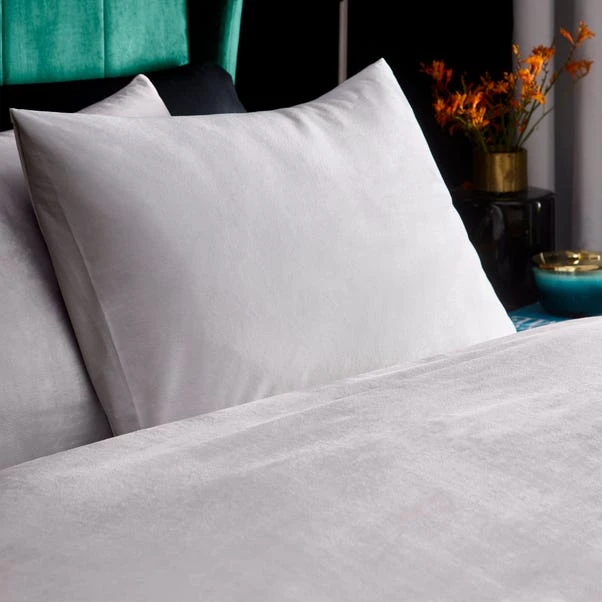 Montrose Duvet Cover & Pillowcase Set 16 Montrose Duvet Cover & Pillowcase Set - Image 14