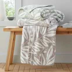 So Soft Sorrel Throw 130cm X 170cm -furn Sale Store 30966029 alt08