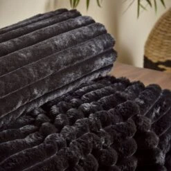 Cosy Ribbed Throw 130cm X 170cm -furn Sale Store 30966077 alt01