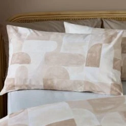 Catherine Lansfield Sloane Geo Reversible Duvet Cover & Pillowcase Set -furn Sale Store 30983009 alt01