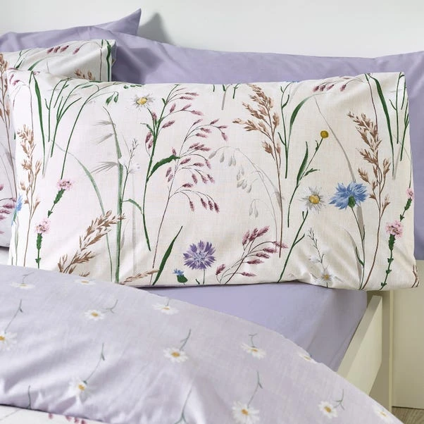 Catherine Lansfield Grasmere Floral Reversible Duvet Cover & Pillowcase Set 4 Catherine Lansfield Grasmere Floral Reversible Duvet Cover & Pillowcase Set - Image 2